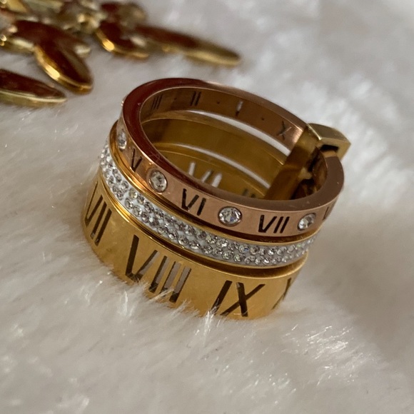 Forever Gold Stainless Steel Tri-band Roman Ring - Picture 1 of 4